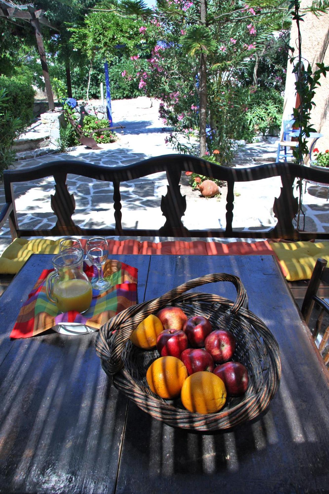 Vagia Traditional, Aegina Island المظهر الخارجي الصورة